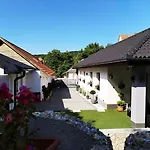 Vendeghaz